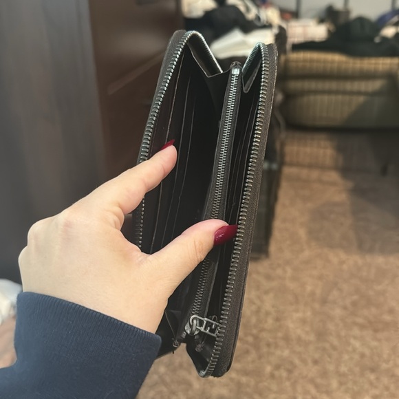 Fendi wallet - Picture 7 of 7